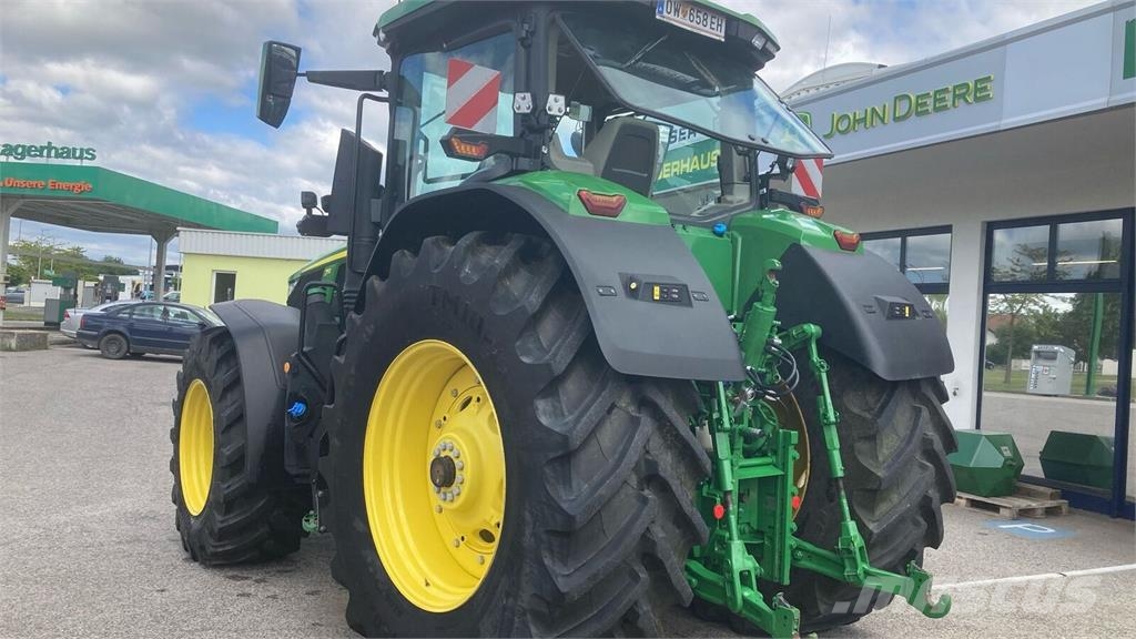 John Deere 7R 330 Trattori
