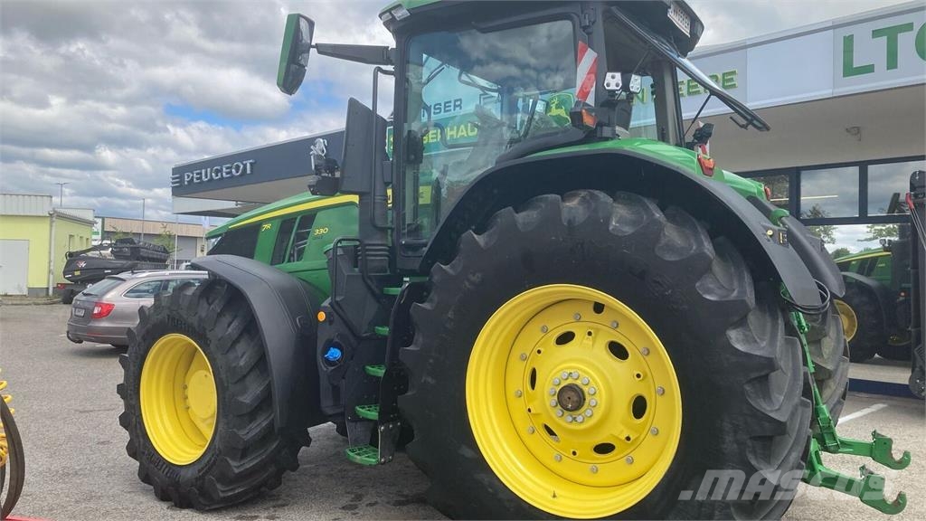 John Deere 7R 330 Trattori