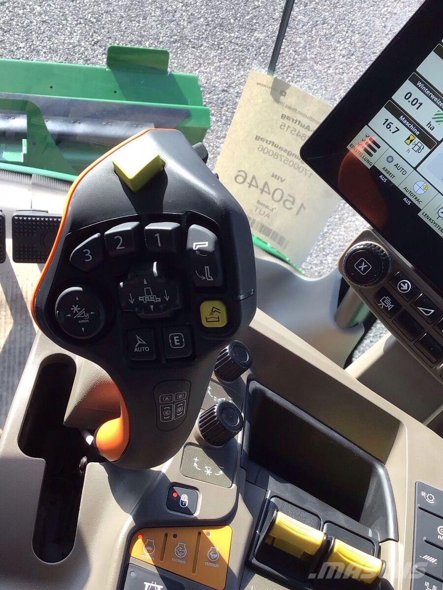 John Deere S7 700 Mietitrebbiatrici