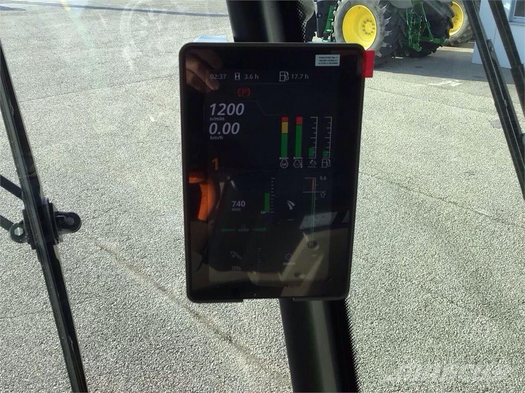John Deere S7 700 Mietitrebbiatrici