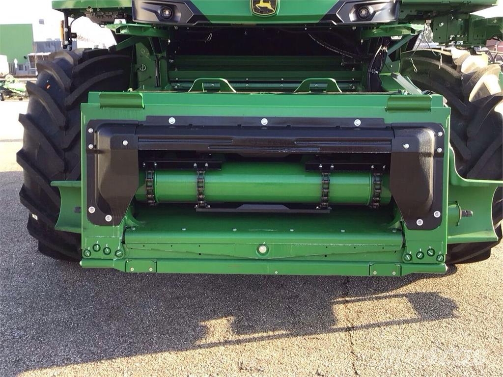 John Deere S7 700 Mietitrebbiatrici