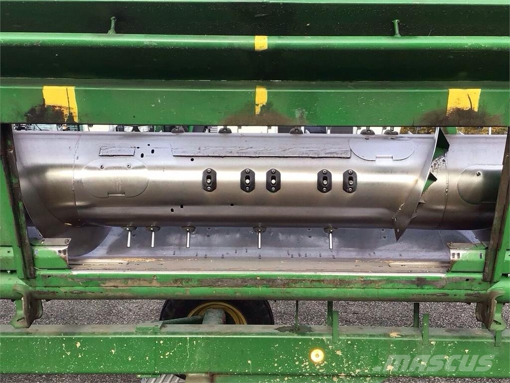 John Deere Schneidwerk 622 R mit Flötzinger Schneidwerkswag ملحقات الحصادات