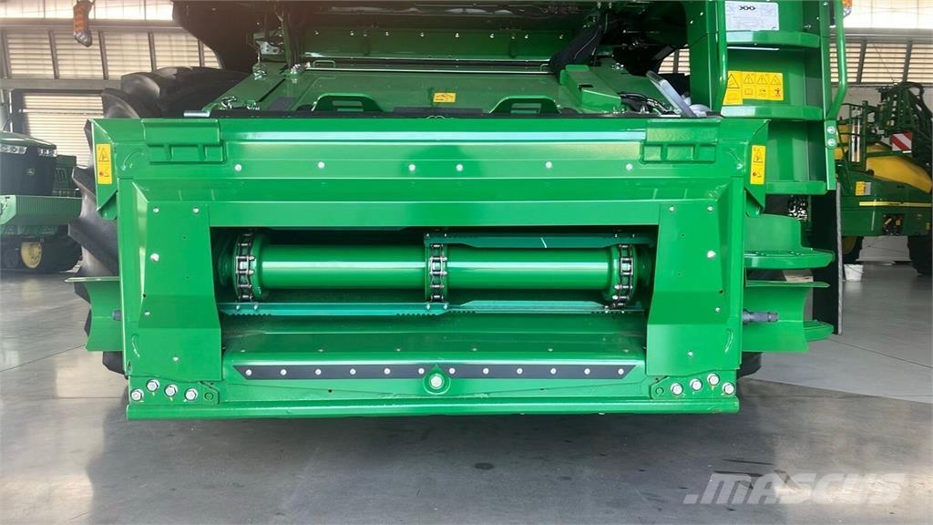John Deere T5 400 حصادات