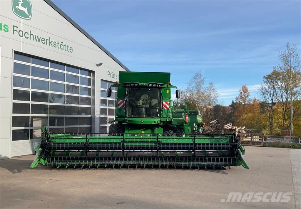 John Deere T560 Kombájnok