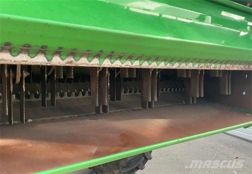 John Deere T560 Kombájnok