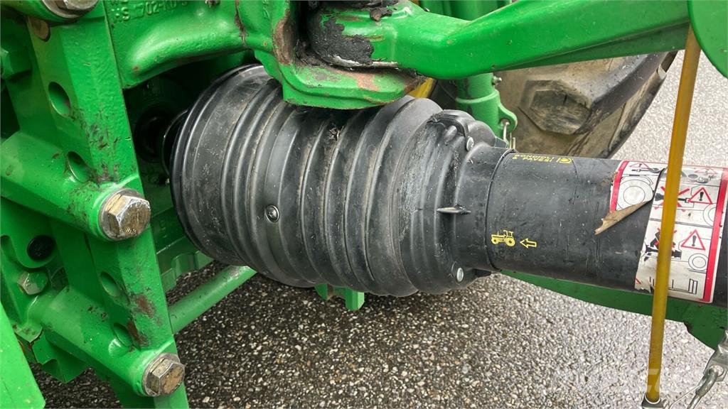 John Deere V461R HC25 Balirke (okrogle bale)