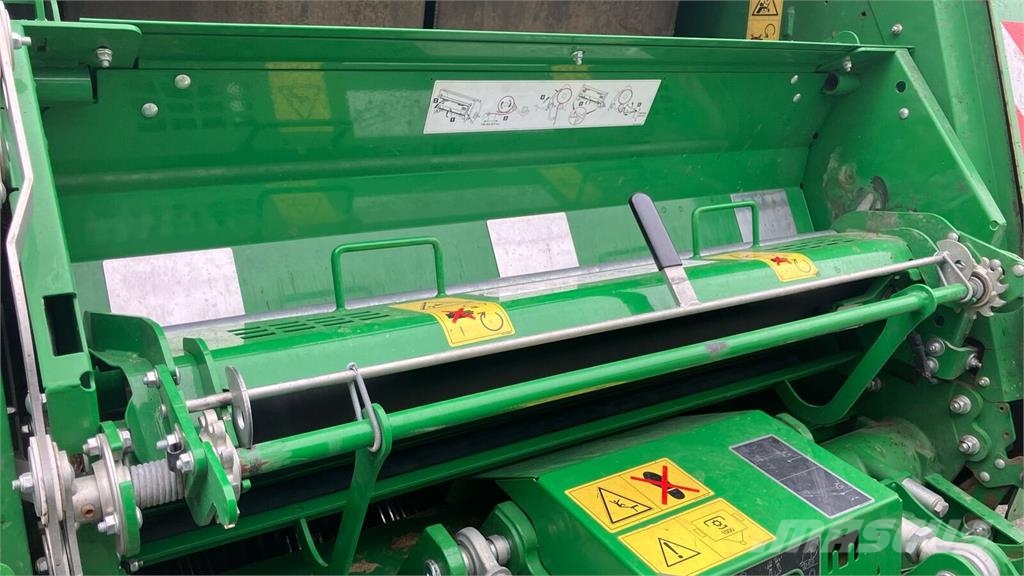 John Deere V461R HC25 Balirke (okrogle bale)