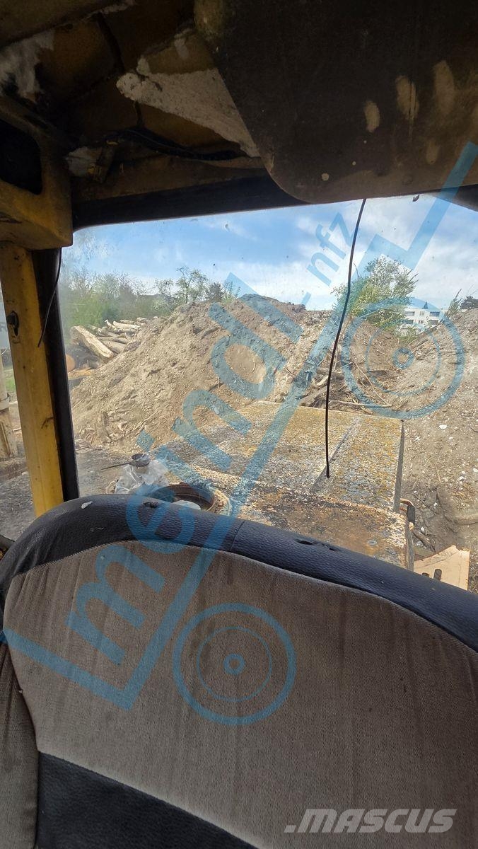 Kirovets K701 Колесни товарачи