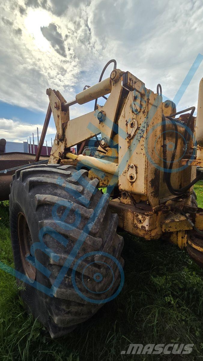 Kirovets K701 Колесни товарачи