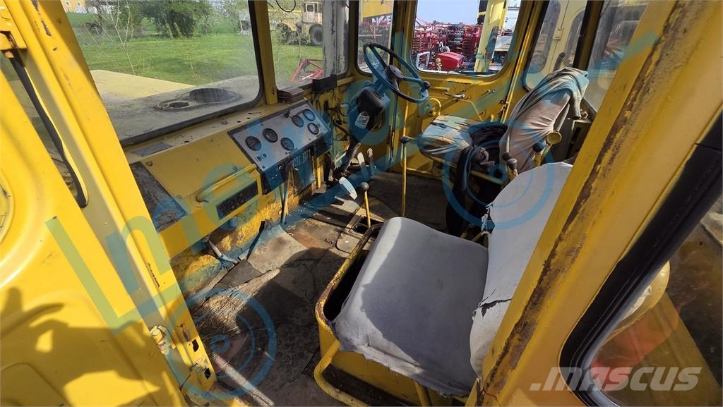 Kirovets K701 Traktory
