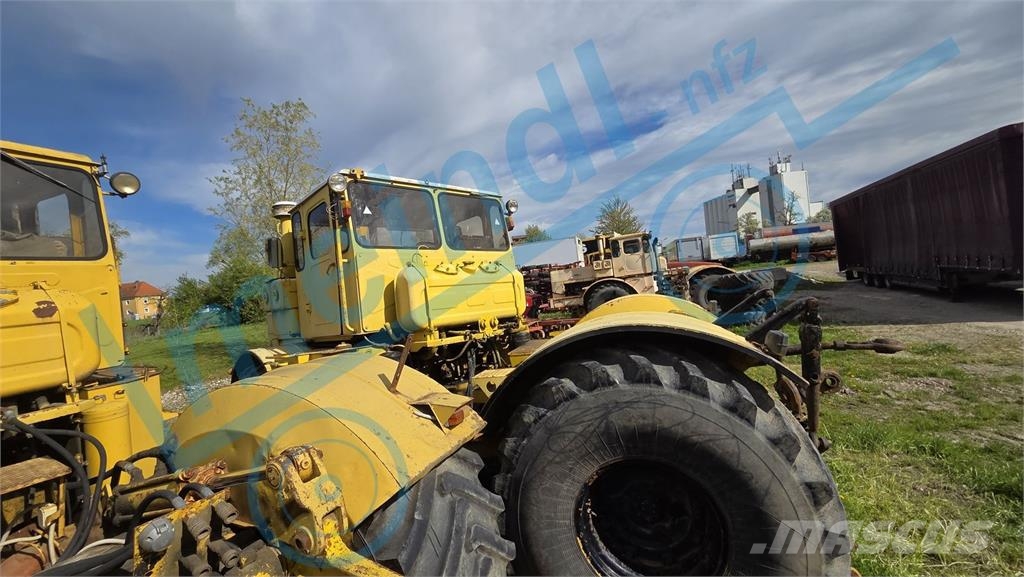 Kirovets K701 トラクター
