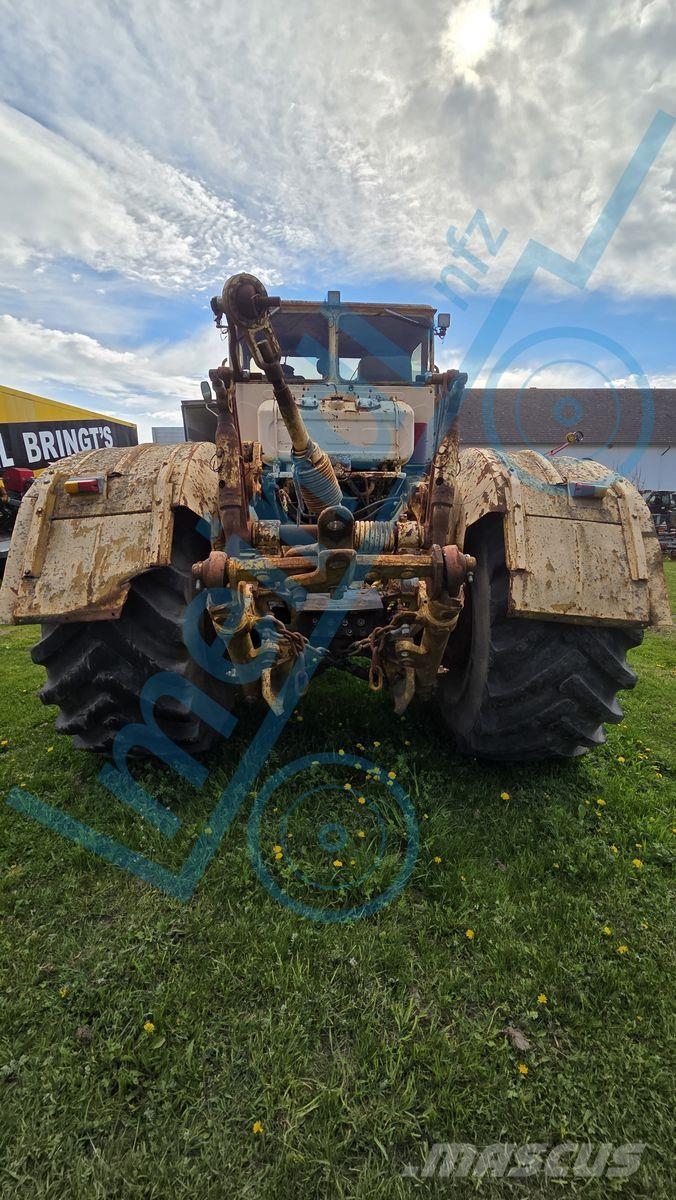 Kirovets K701 トラクター