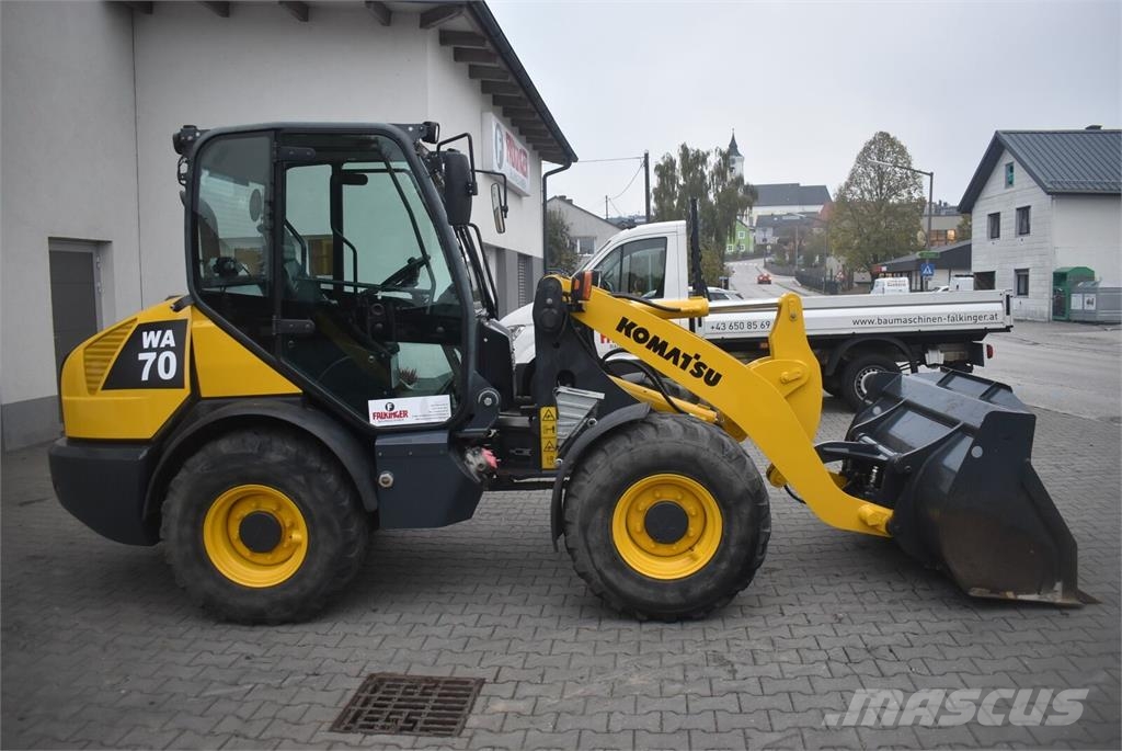 Komatsu WA70-7 mit Straßenzulassung Фронтальні навантажувачі