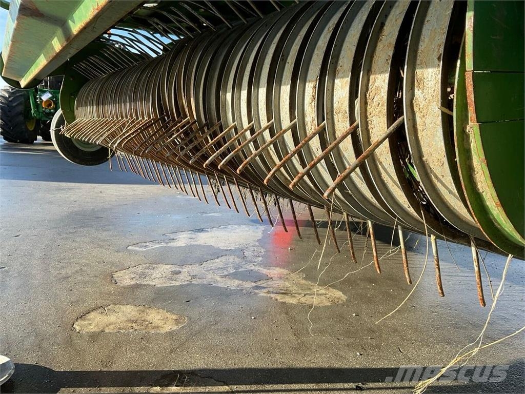 Krone V 150 XC Balirke (okrogle bale)