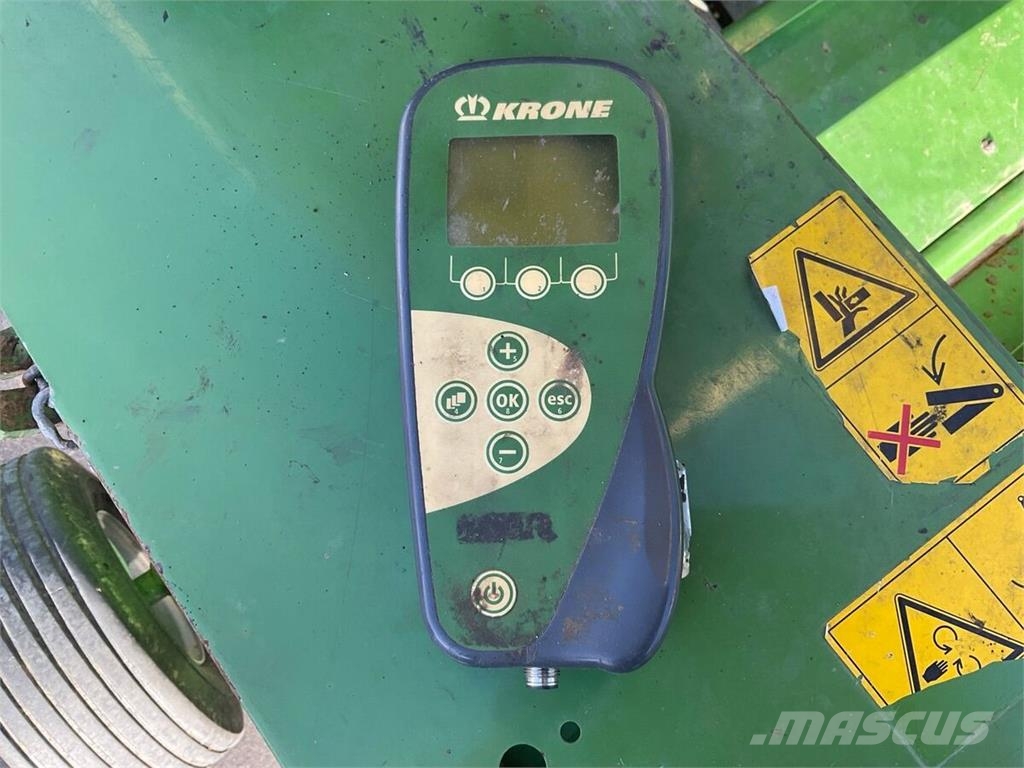 Krone V 150 XC Balirke (okrogle bale)