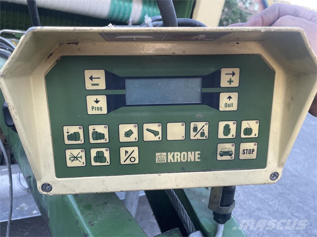 Krone Vario pack 1500 MC Lisy na okrúhle balíky
