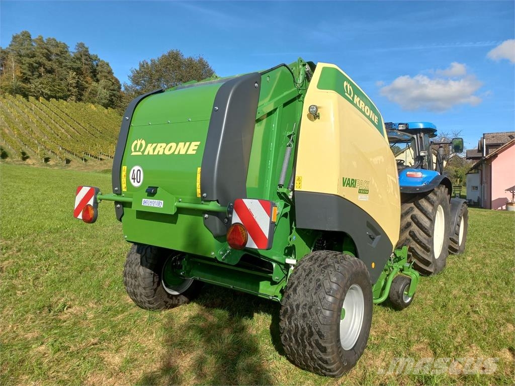 Krone Varipack V 165 XC Plus 圓型牧草打包機