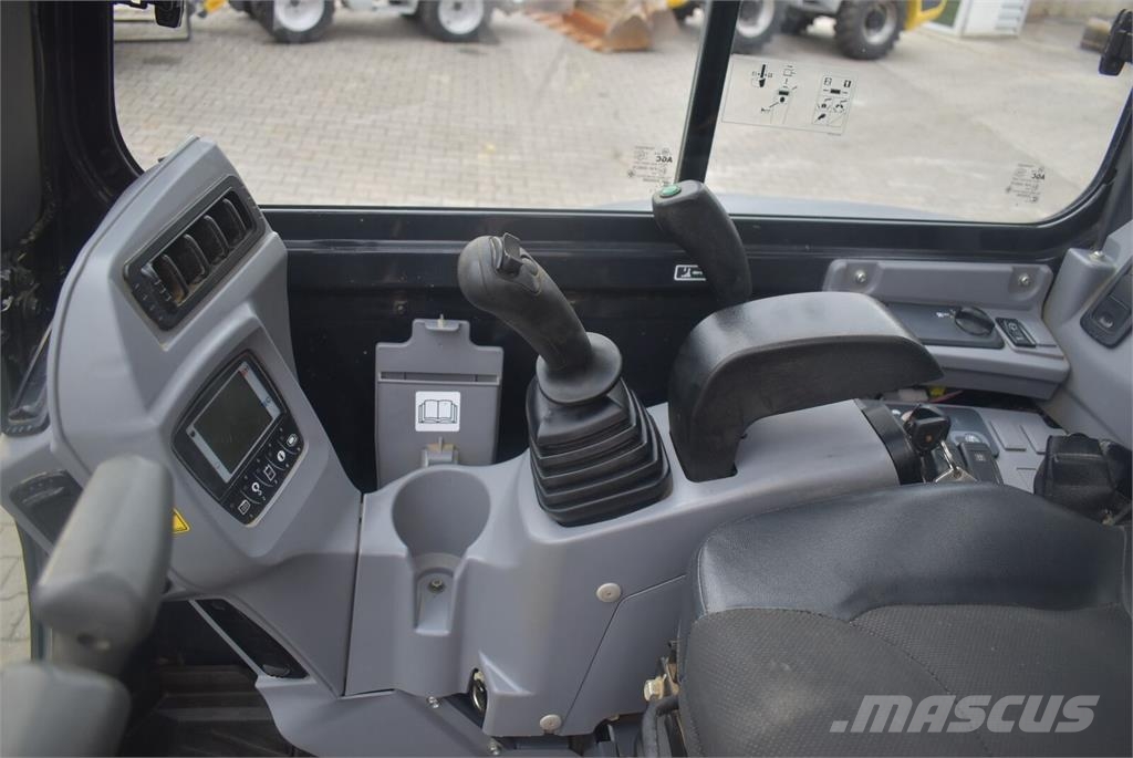 Kubota U36-4 mit Powertilt حفارات صغيرة أقل من 7 طن (حفارات صغيرة)