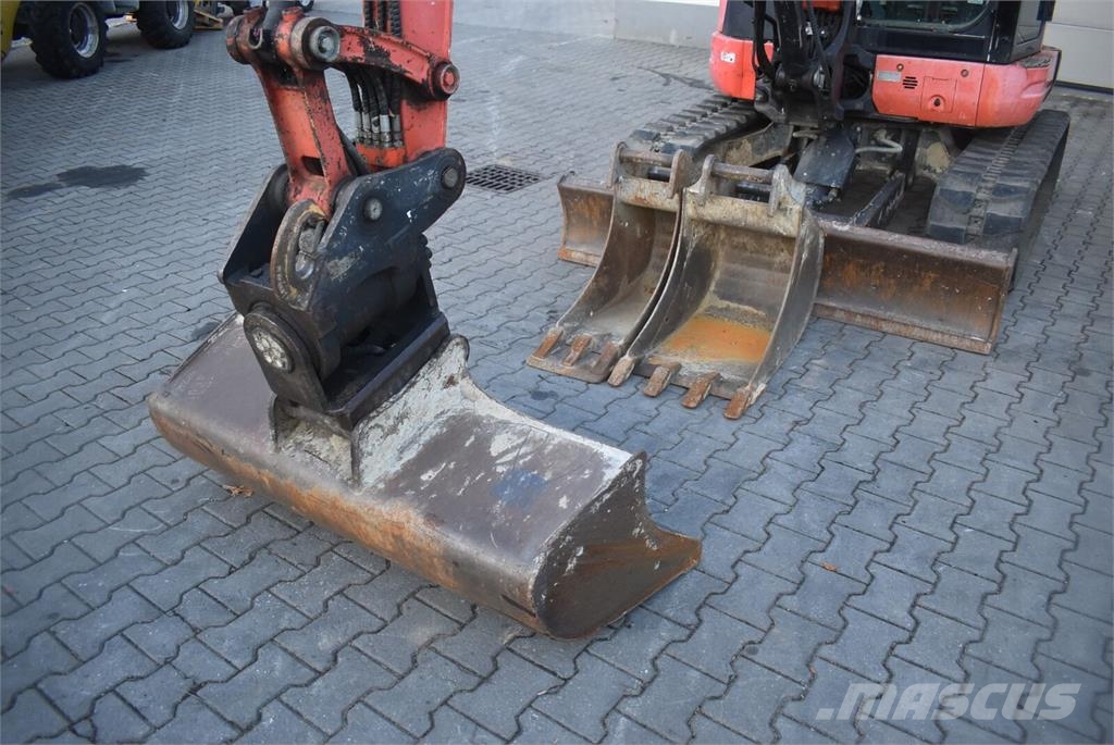 Kubota U55-4 mit Powertilt حفارات صغيرة أقل من 7 طن (حفارات صغيرة)
