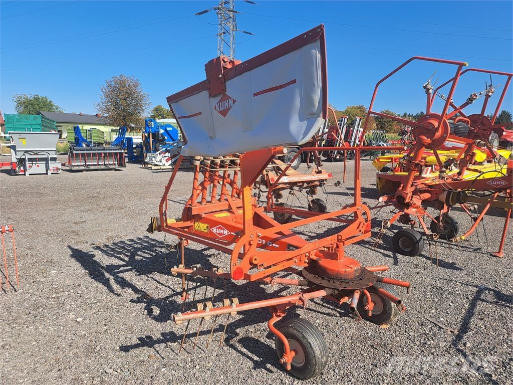 Kuhn GA 3201 Прибиральні комбайни