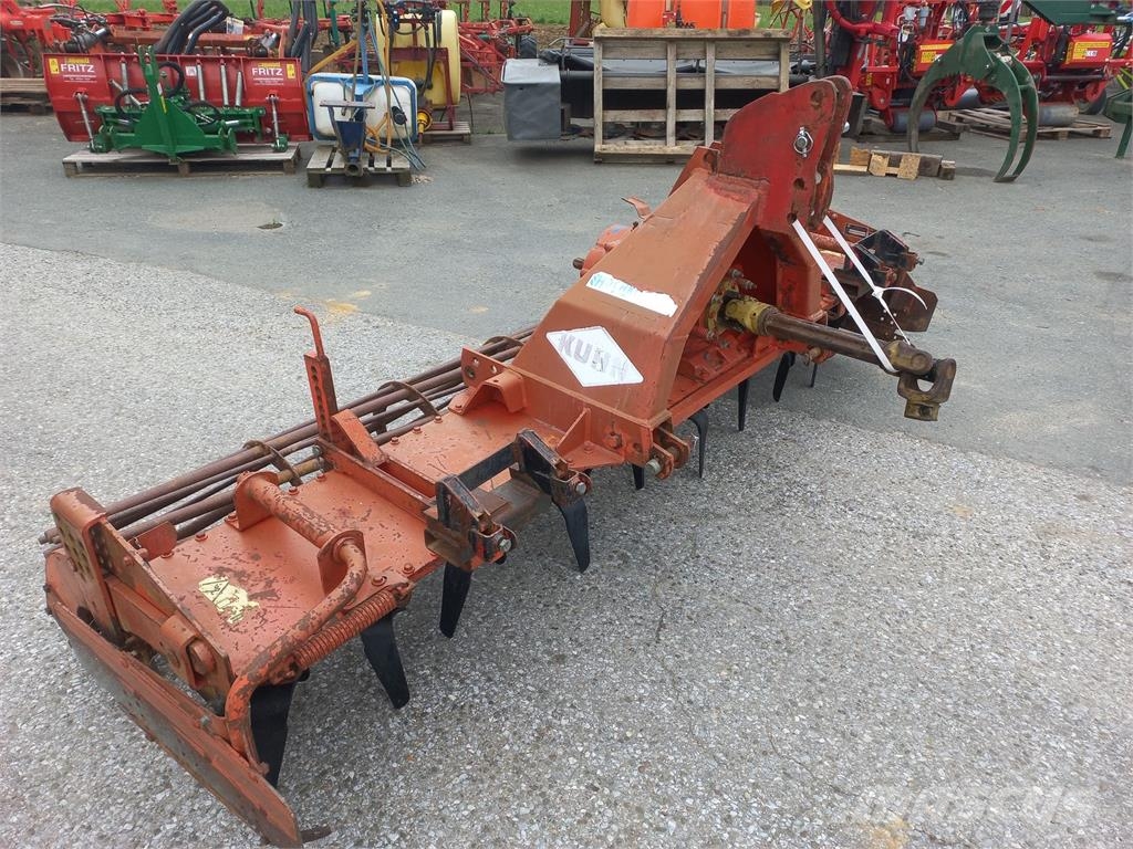 Kuhn HR 302 M Grade de discos