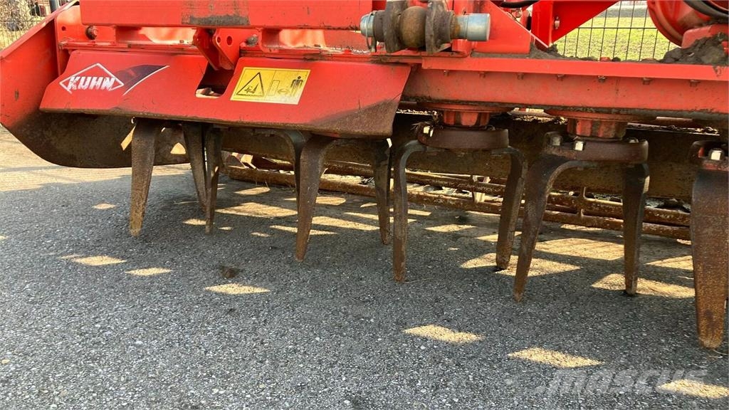 Kühne HRB 302 Gradas de discos