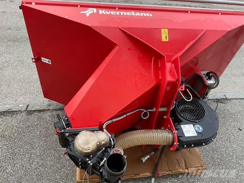 Kverneland E-Drill Compact 3 m 드릴