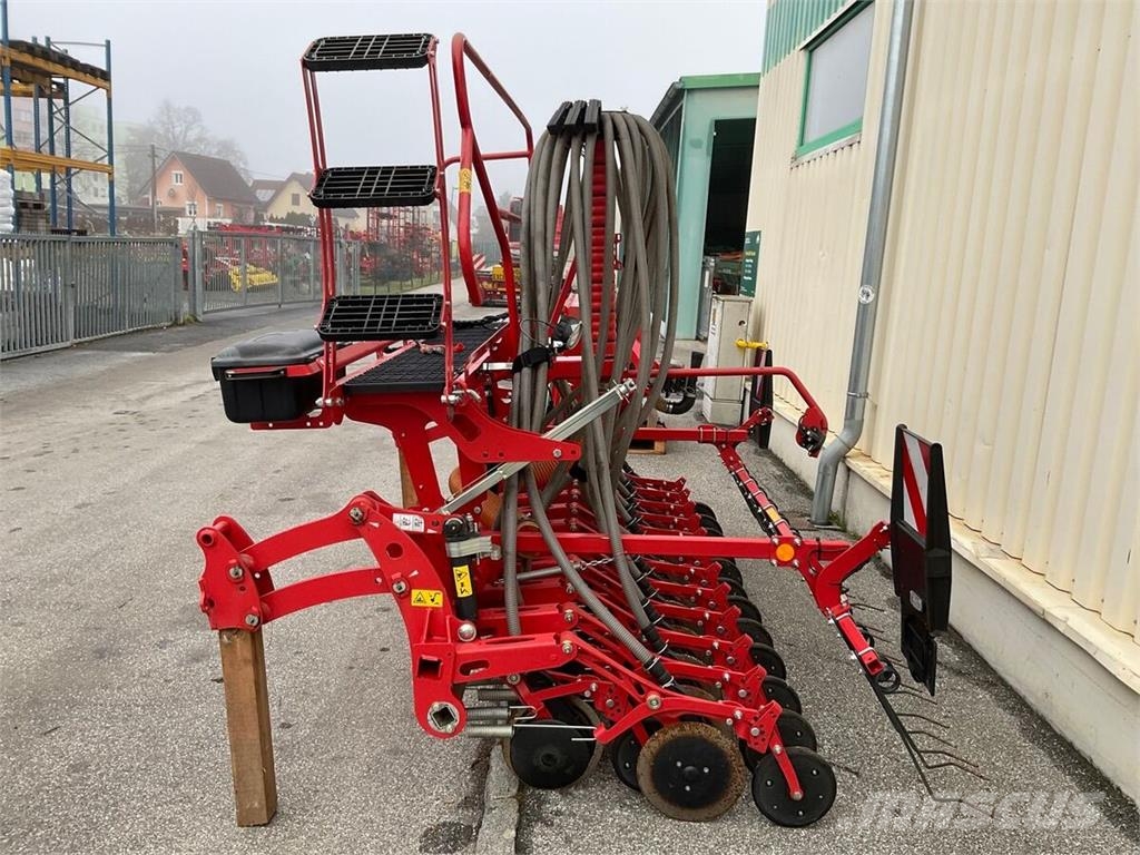Kverneland E-Drill Compact 3 m 드릴