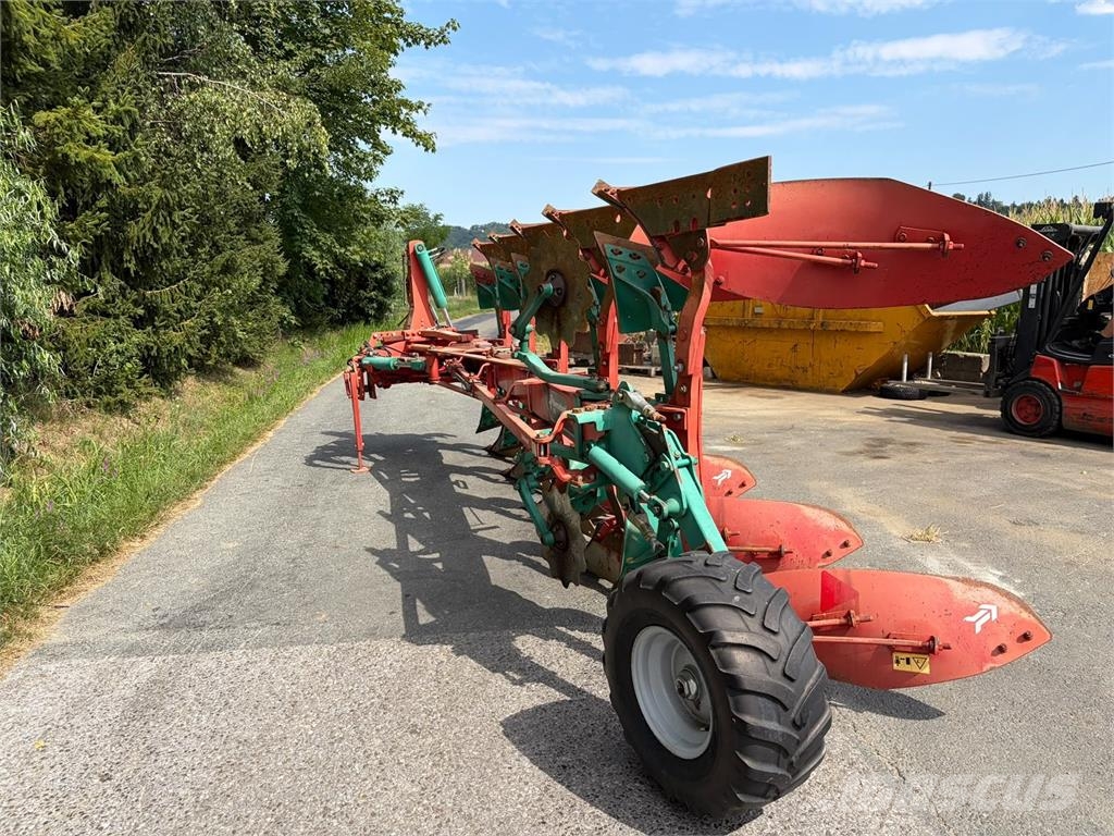Kverneland LB - 100 - 300 Conventionele ploegen