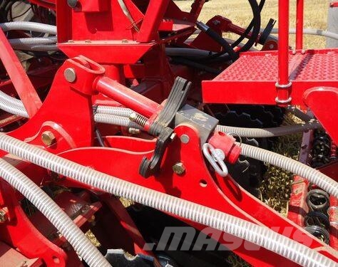 Kverneland Qualidisc Farmer 6001T زحافات ساحقة