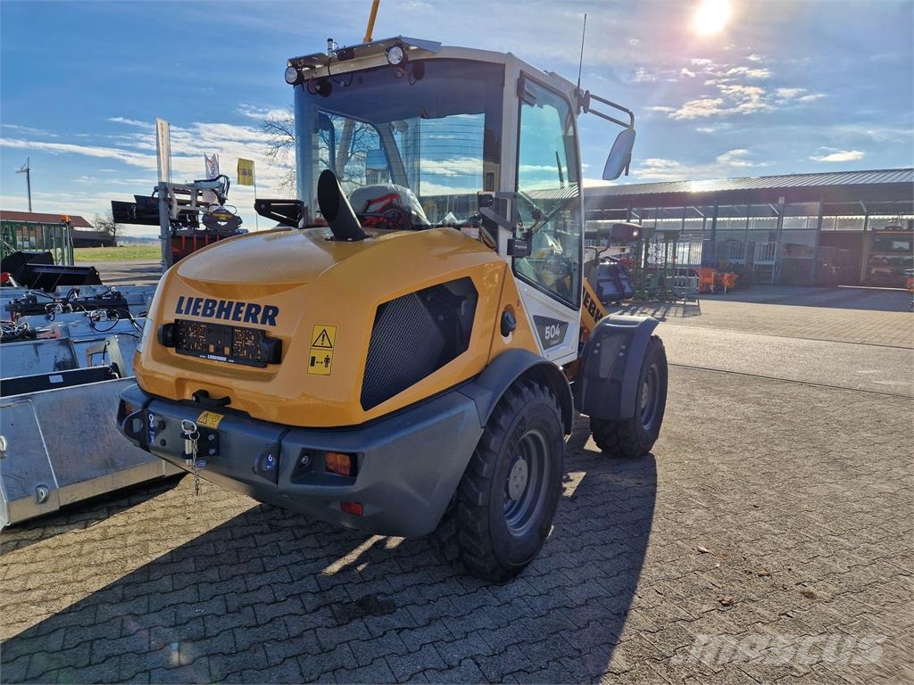 Liebherr L504 Compact mit Österreichpaket لوادر بعجل