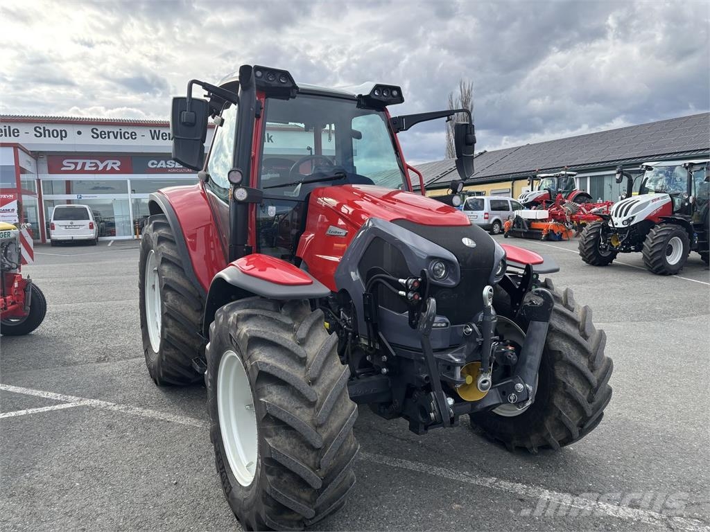 Lindner Lintrac 130 (Stufe 5) 4Rad-Lenkung الجرارات
