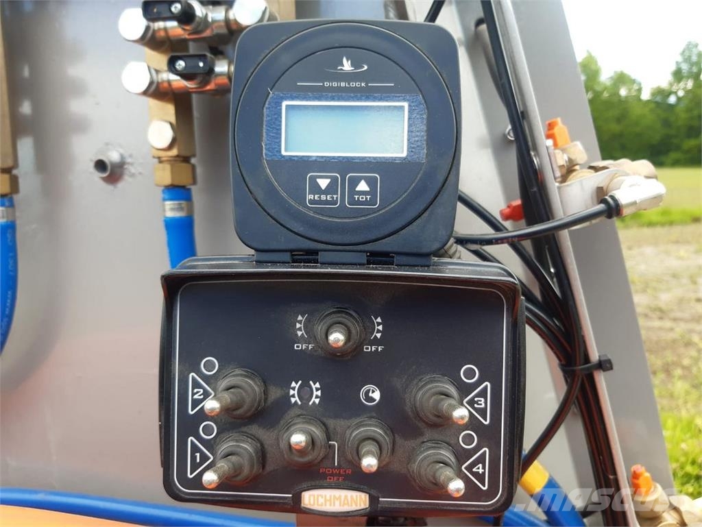Lochmann APS 4/60QZ Trailed sprayers