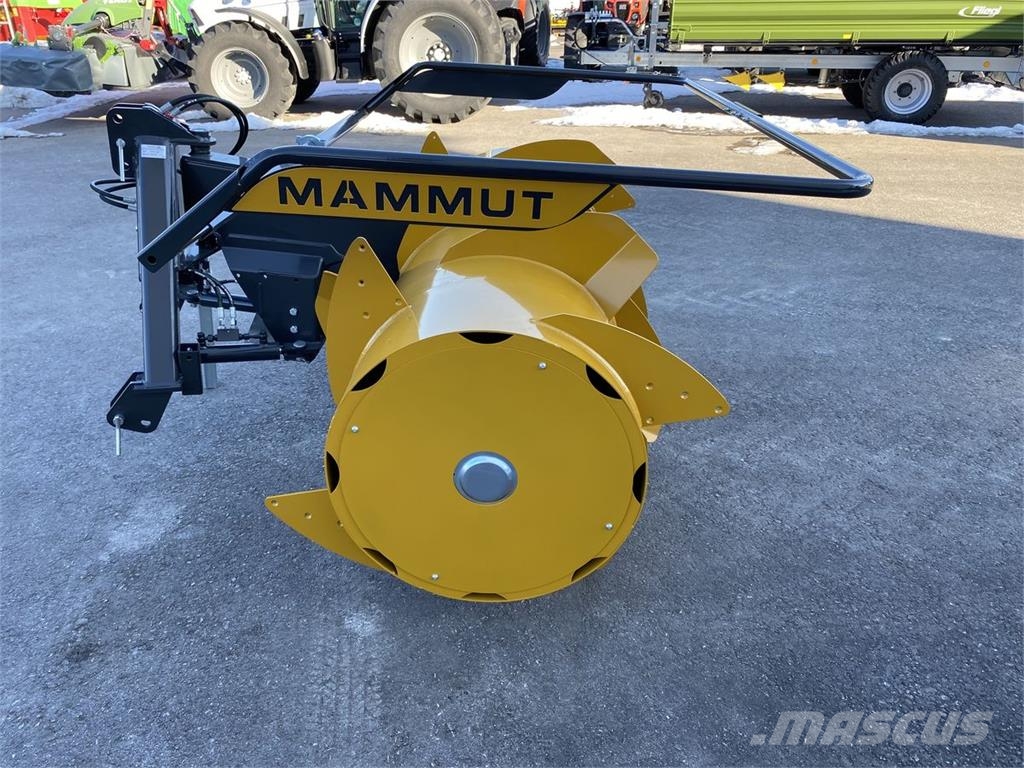 Mammut Siloverteiler SF 205 Titan ماكينات زراعية - غير ذلك