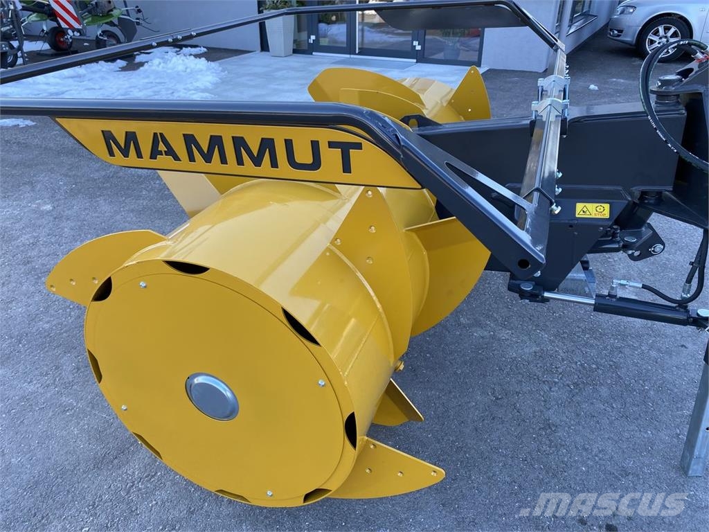Mammut Siloverteiler SF 205 Titan ماكينات زراعية - غير ذلك