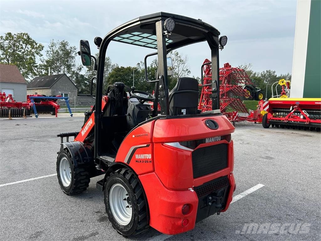 Manitou Hoflader MLA 2-25 Homlokrakodók és kotrók