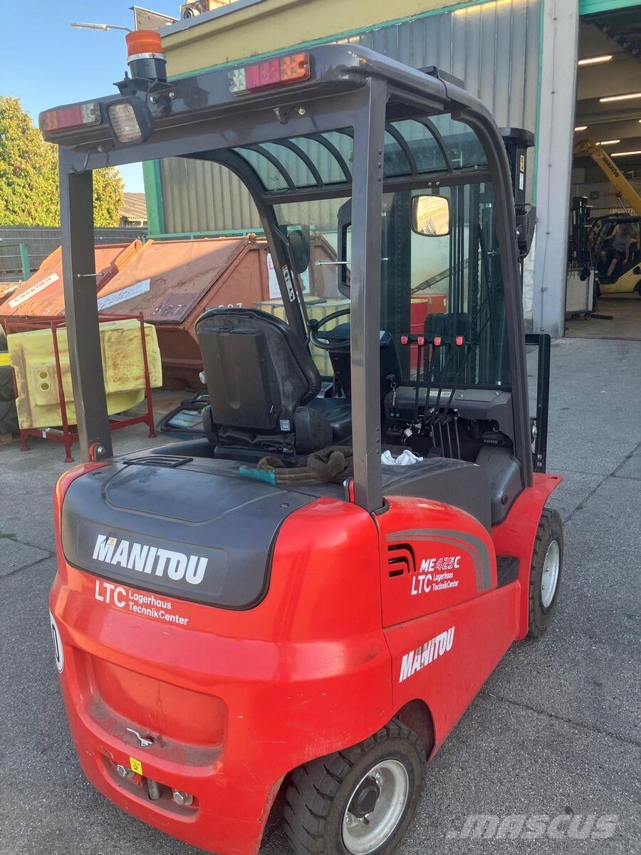 Manitou ME425 C Elektrostapler Gaffeltrucker - Annet