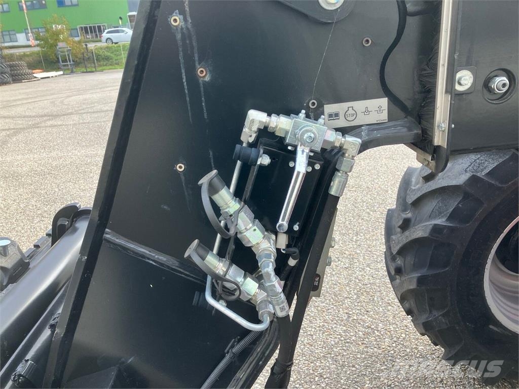 Manitou MLA533 Teleradlader لوادر بعجل