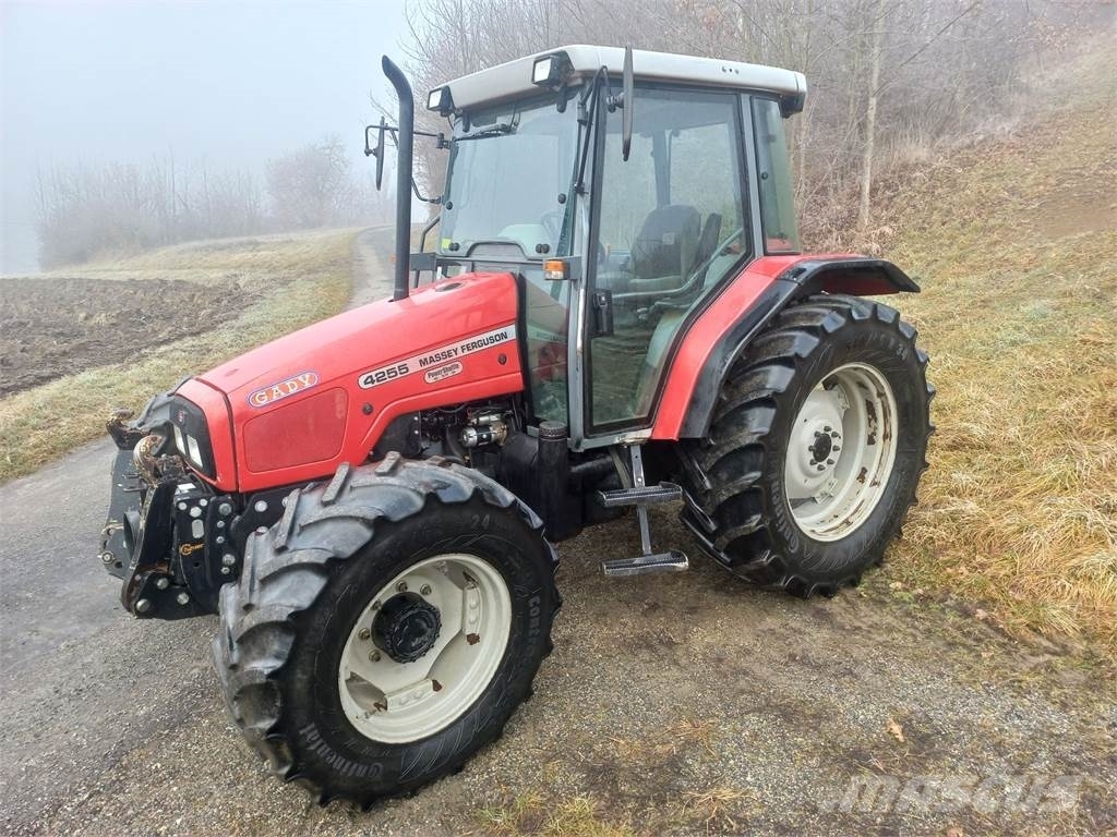 Massey Ferguson 4255