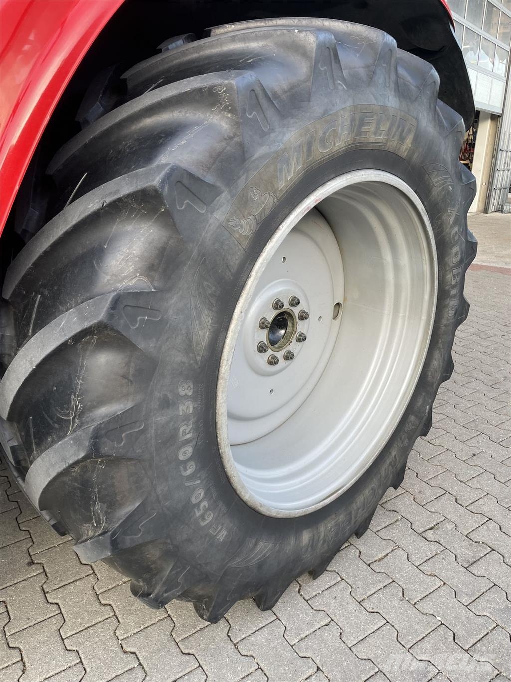 Massey Ferguson 6465-4 Dyna6 Elite トラクター