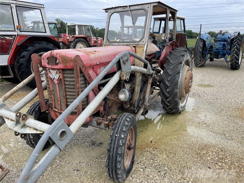 Massey Ferguson 65 Traktorji