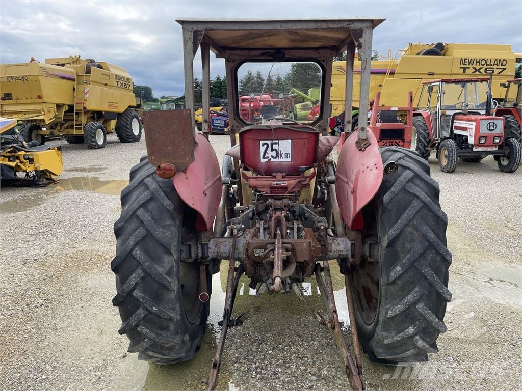 Massey Ferguson 65 Traktorji
