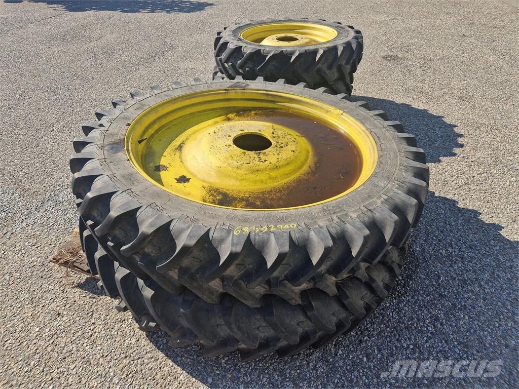 Michelin 320/90R50 & 320/85R34 Gumiabroncsok, kerekek és felnik
