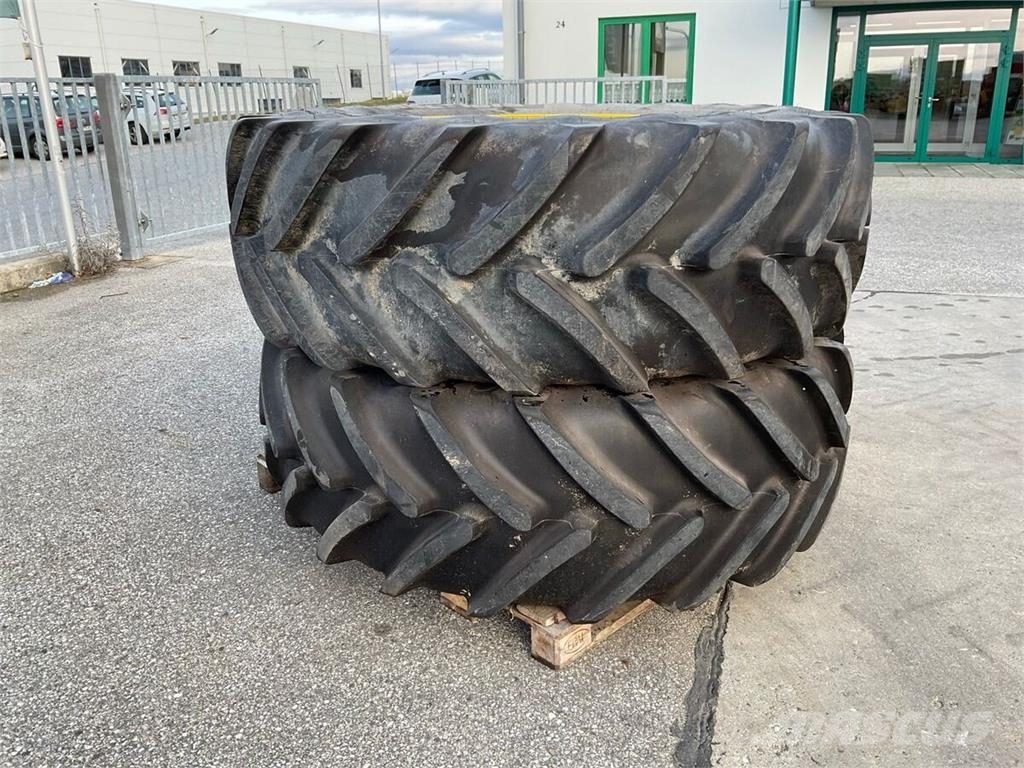 Michelin John Deere 650/65R42 und 600/65R28 Gume, točkovi i felne
