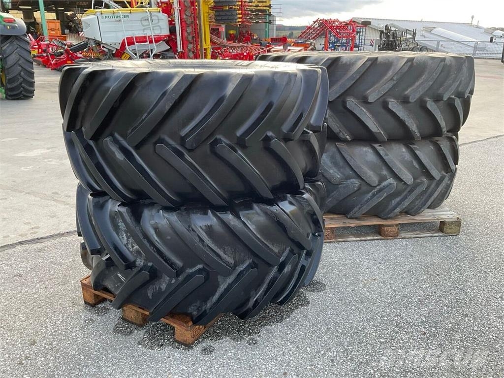 Michelin John Deere 650/65R42 und 600/65R28 Gume, točkovi i felne