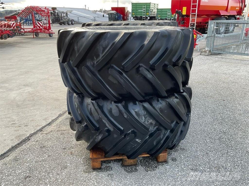 Michelin John Deere 650/65R42 und 600/65R28 Gume, točkovi i felne