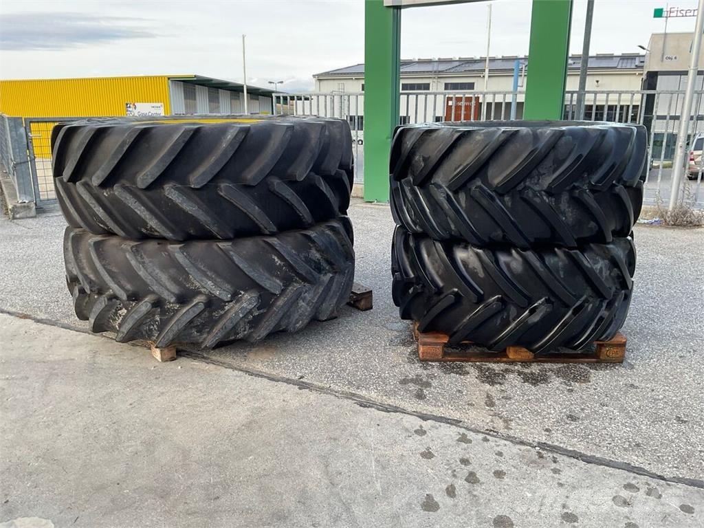 Michelin John Deere 650/65R42 und 600/65R28 Gume, točkovi i felne