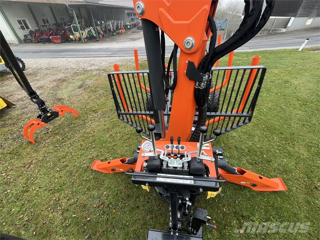 MTM Forest 11T Rückewagen mit MTM 7100 Orman römorkları