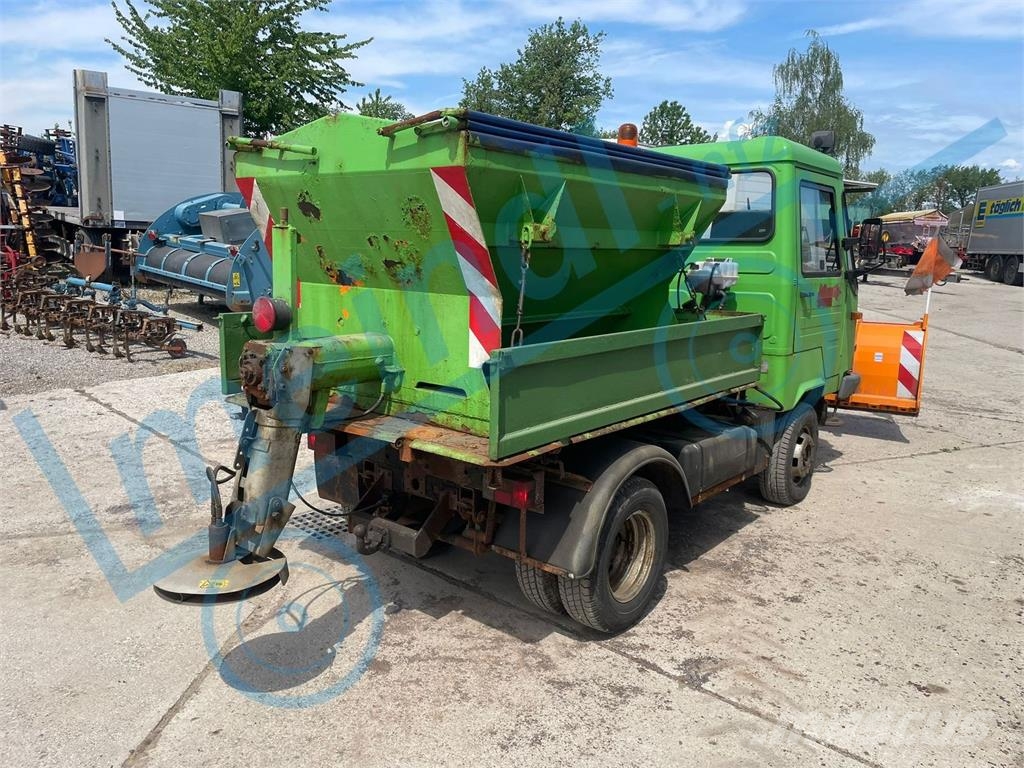 Multicar M 26 Plogbilar