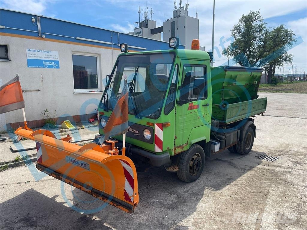 Multicar M 26 Plogbilar